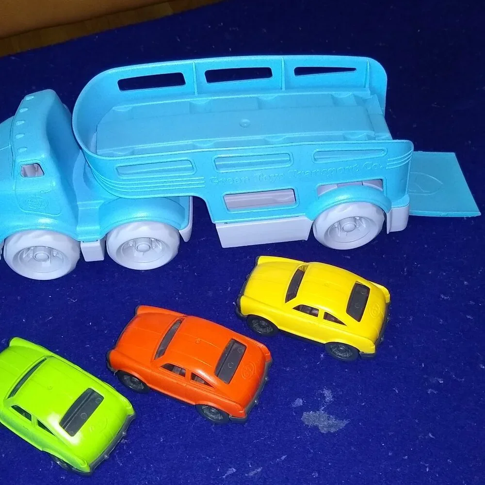 Green Toys Car Hauler Truck Transport 100% Recycled Plastic with 3 cars